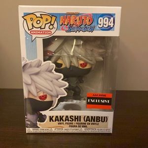 🍾CLOSET CLEAN OUT ACCEPTING ALL REASONABLE OFFERS🍾